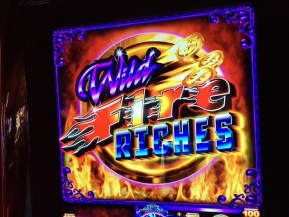 The Wild Fire Riches Online Slot Demo Game by Ainsworth Gaming Technology